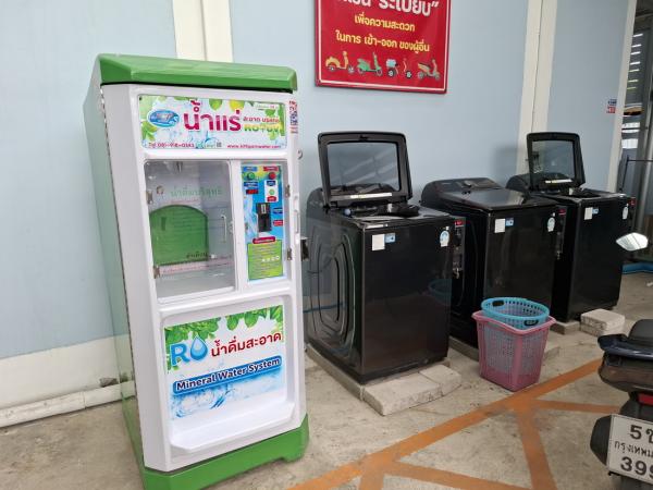 ร้านสะดวกซัก เคริ่องซักผ้าหยอดเหรียญ  จ.เชียงราย จ.เชียงใหม่ จ.น่าน จ.พะเยา จ.แพร่ จ.แม่ฮ่องสอน จ.ลำปาง จ.ลำพูน จ.อุตรดิตถ์ จ.กาฬสินธุ์ จ.ขอนแก่น จ.ชัยภูมิ จ.นครพนม จ.นครราชสีมา จ.บึงกาฬ จ.บุรีรัมย์ จ.มหาสารคาม จ.มุกดาหาร จ.ยโสธร จ.ร้อยเอ็ด จ.เลย จ.สกลนคร จ.สุรินทร์ จ.ศรีสะเกษ จ.หนองคาย จ.หนองบัวลำภู จ.อุดรธานี จ.อุบลราชธานี จ.อำนาจเจริญ จ.กำแพงเพชร จ.ชัยนาท จ.นครนายก จ.นครปฐม จ.นครสวรรค์ จ.นนทบุรี จ.ปทุมธานี จ.พระนครศรีอยุธยา จ.พิจิตร จ.พิษณุโลก จ.เพชรบูรณ์ จ.ลพบุรี จ.สมุทรปราการ จ.สมุทรสงคราม จ.สมุทรสาคร จ.สิงห์บุรี จ.สุโขทัย จ.สุพรรณบุรี จ.สระบุรี จ.อ่างทอง จ.อุทัยธานี จ.จันทบุรี จ.ฉะเชิงเทรา จ.ชลบุรี จ.ตราด จ.ปราจีนบุรี จ.ระยอง จ.สระแก้ว จ.กาญจนบุรี จ.ตาก จ.ประจวบคีรีขันธ์ จ.เพชรบุรี จ.ราชบุรี จ.กระบี่ จ.ชุมพร จ.ตรัง จ.นครศรีธรรมราช จ.นราธิวาส จ.ปัตตานี จ.พังงา จ.พัทลุง จ.ภูเก็ต จ.ระนอง จ.สตูล จ.สงขลา จ.สุราษฎร์ธานี จ.ยะลา รับติดดั้งทั่วประเทศ